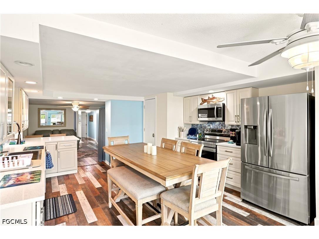 3827 Coconut Drive Saint James City FL 33956 2026031560 image17