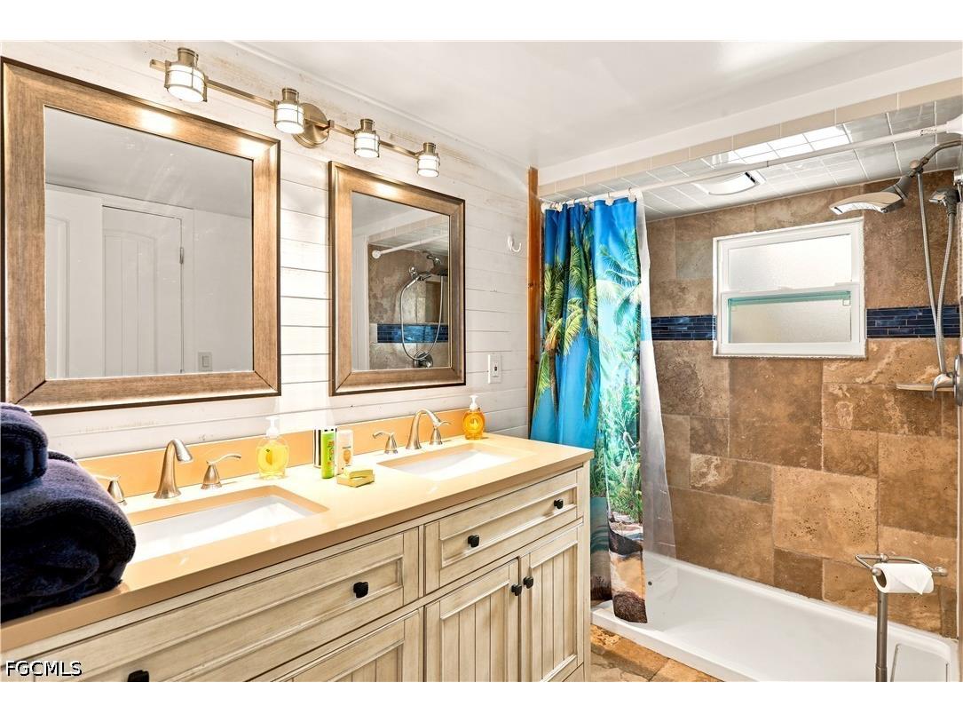 3827 Coconut Drive Saint James City FL 33956 2026031560 image23