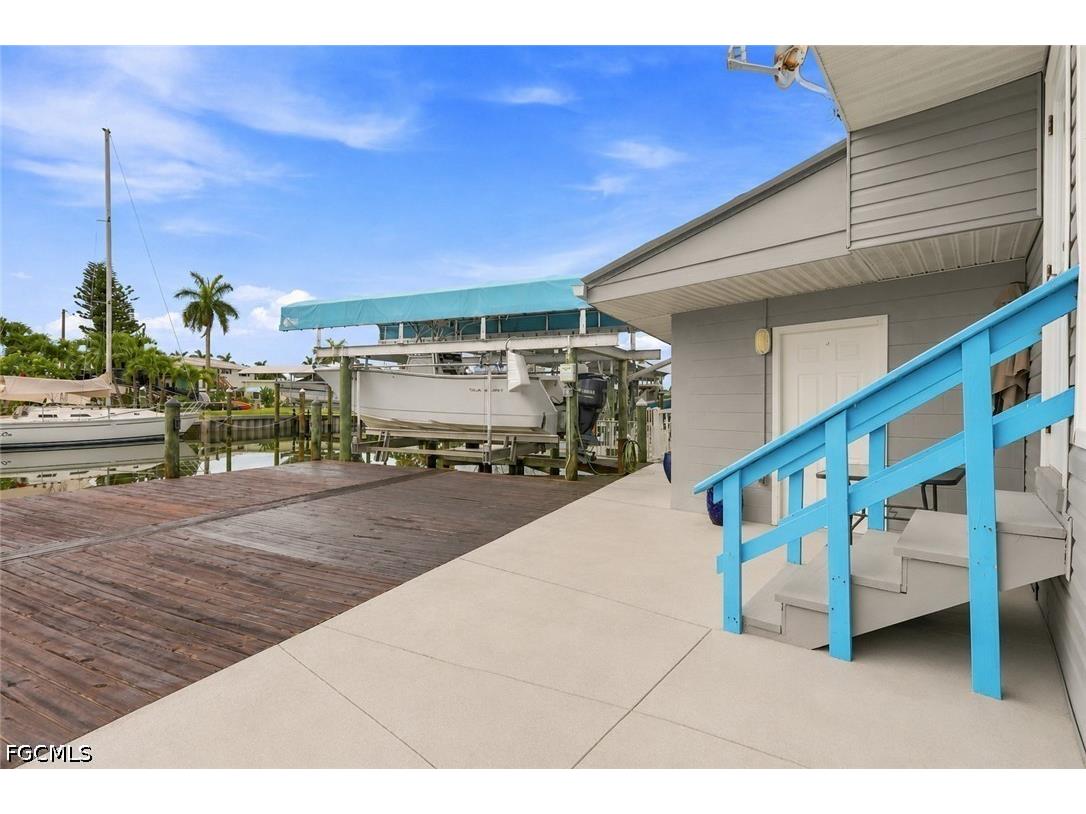 3827 Coconut Drive Saint James City FL 33956 2026031560 image38