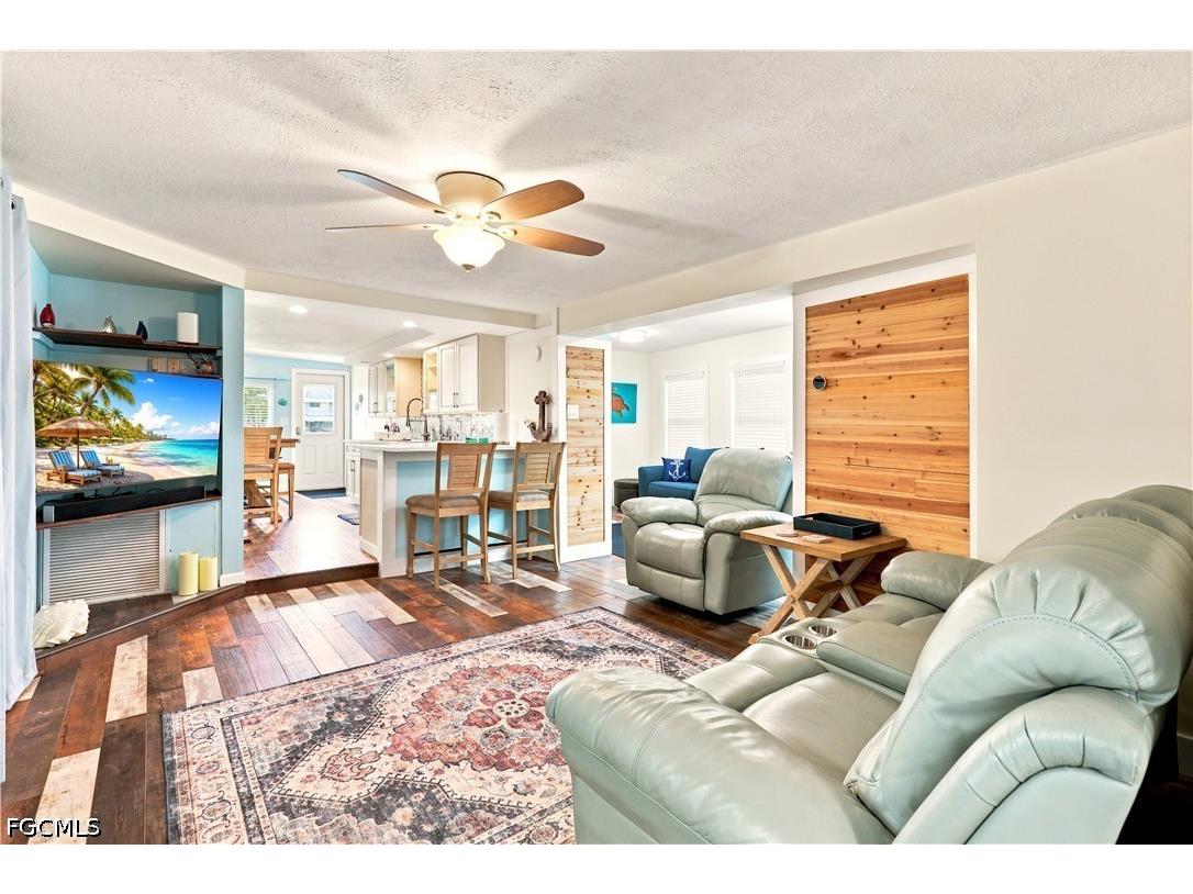 3827 Coconut Drive Saint James City FL 33956 2026031560 image7