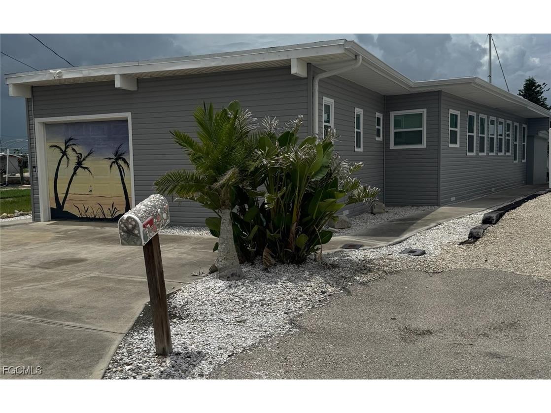 3827 Coconut Drive Saint James City FL 33956 225062961 image29