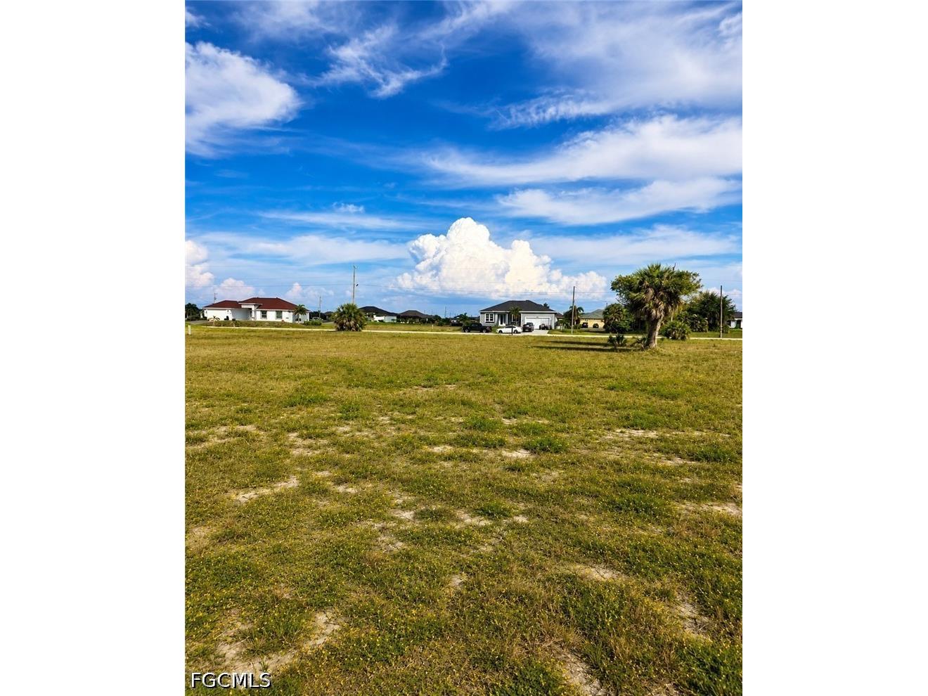 3827 NW 44th Avenue Cape Coral FL 33993 2026021296 image1