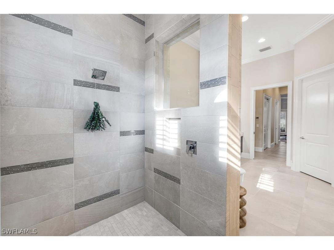 3828 Isla Del Sol Way Naples FL 34114 226006571 image19