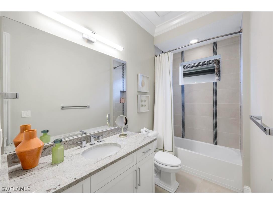 3828 Isla Del Sol Way Naples FL 34114 226006571 image23