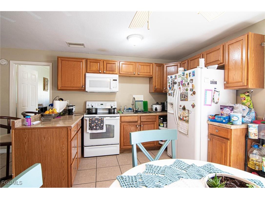 3829 SW 8th Court #3907 Cape Coral FL 33914 2025021663 image3