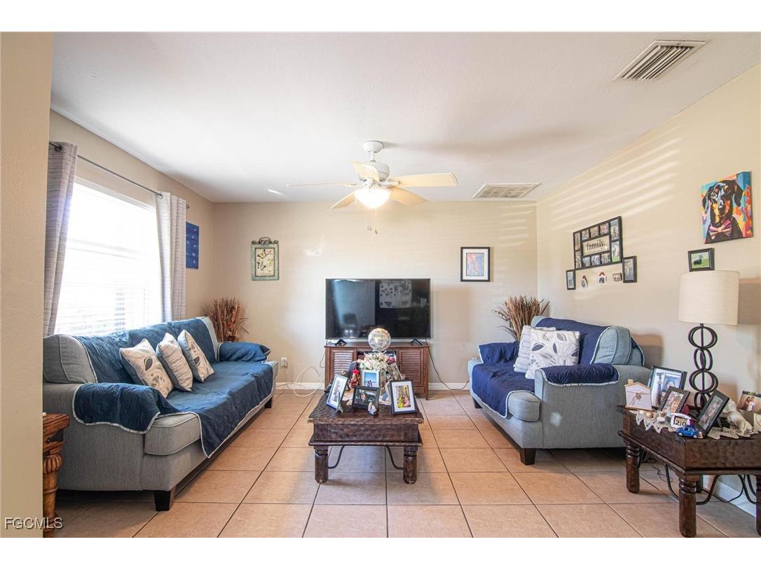 3829 SW 8th Court #3907 Cape Coral FL 33914 2025021663 image7