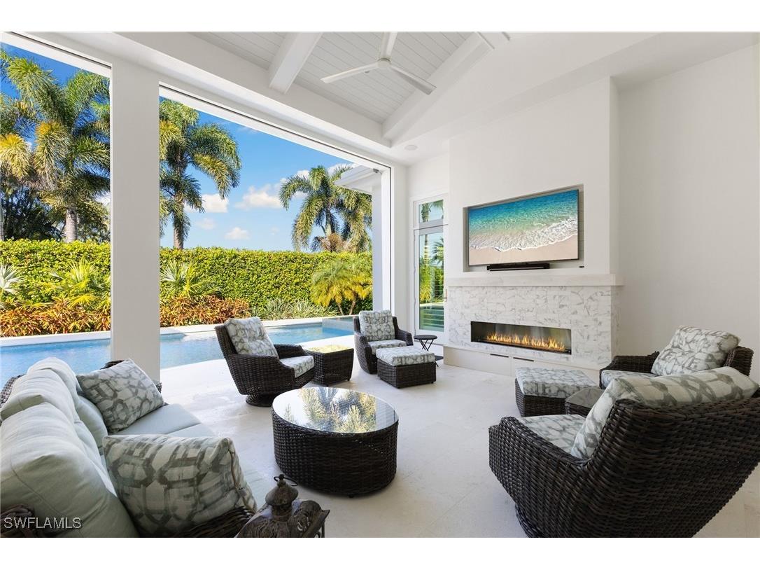 383 Cuddy Court Naples FL 34103 225081322 image7