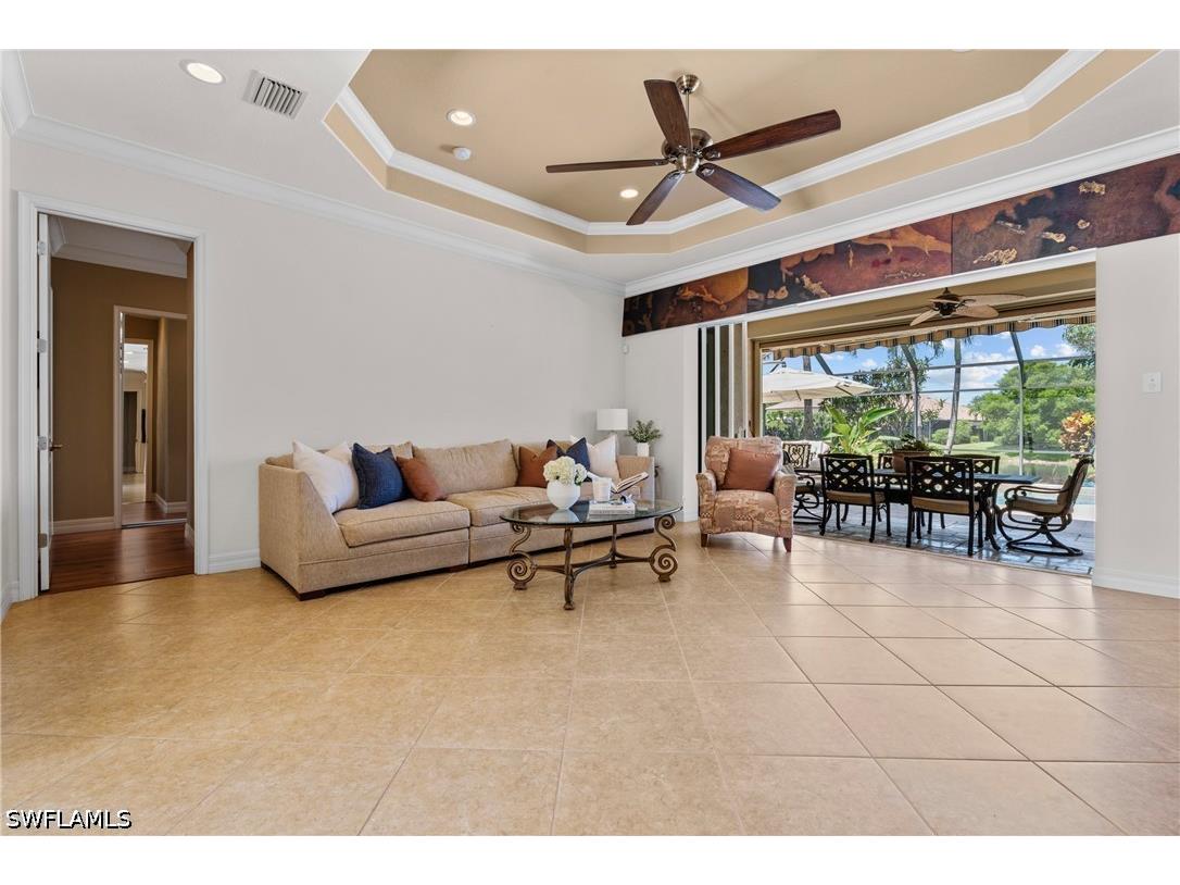 383 Cypress Way W Naples FL 34110 226006903 image4