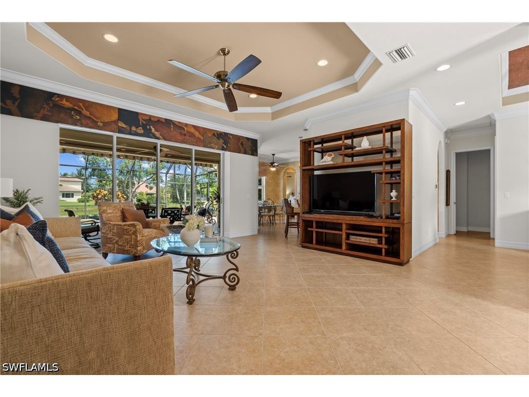383 Cypress Way W Naples FL 34110 226006903 image7