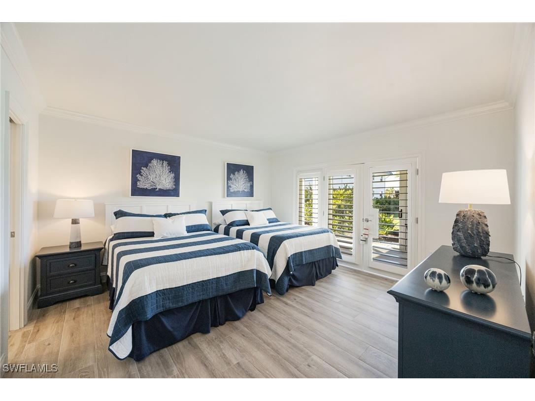 383 Harbour Drive #101 Naples FL 34103 226004870 image16