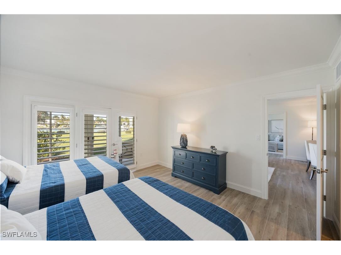 383 Harbour Drive #101 Naples FL 34103 226004870 image17