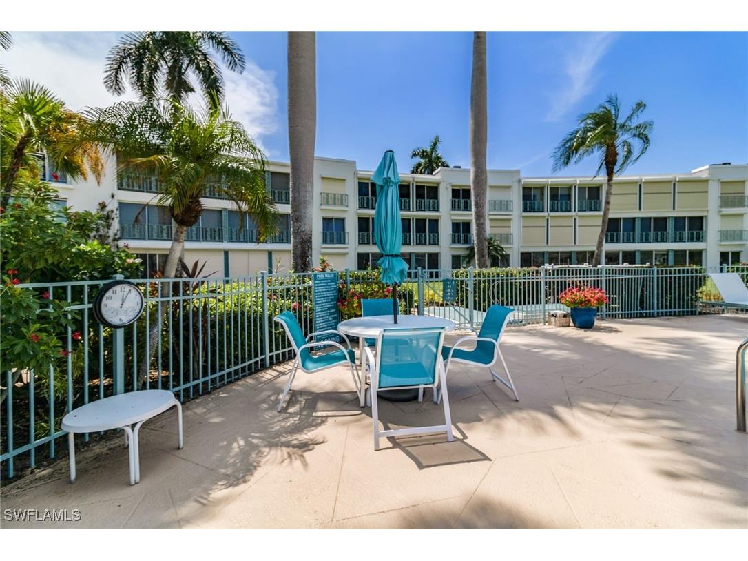 383 Harbour Drive #101 Naples FL 34103 226004870 image28