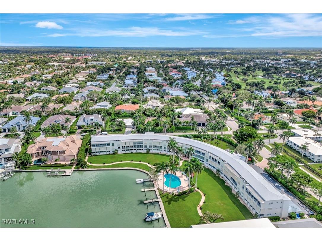 383 Harbour Drive #304 Naples FL 34103 225073753 image33