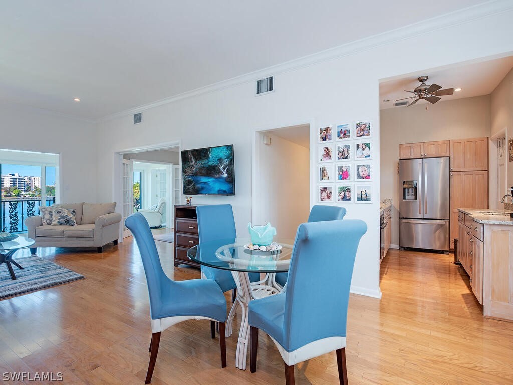 383 Harbour Drive #308 Naples FL 34103 226007237 image10