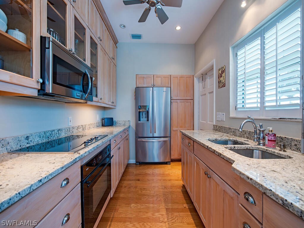 383 Harbour Drive #308 Naples FL 34103 226007237 image11
