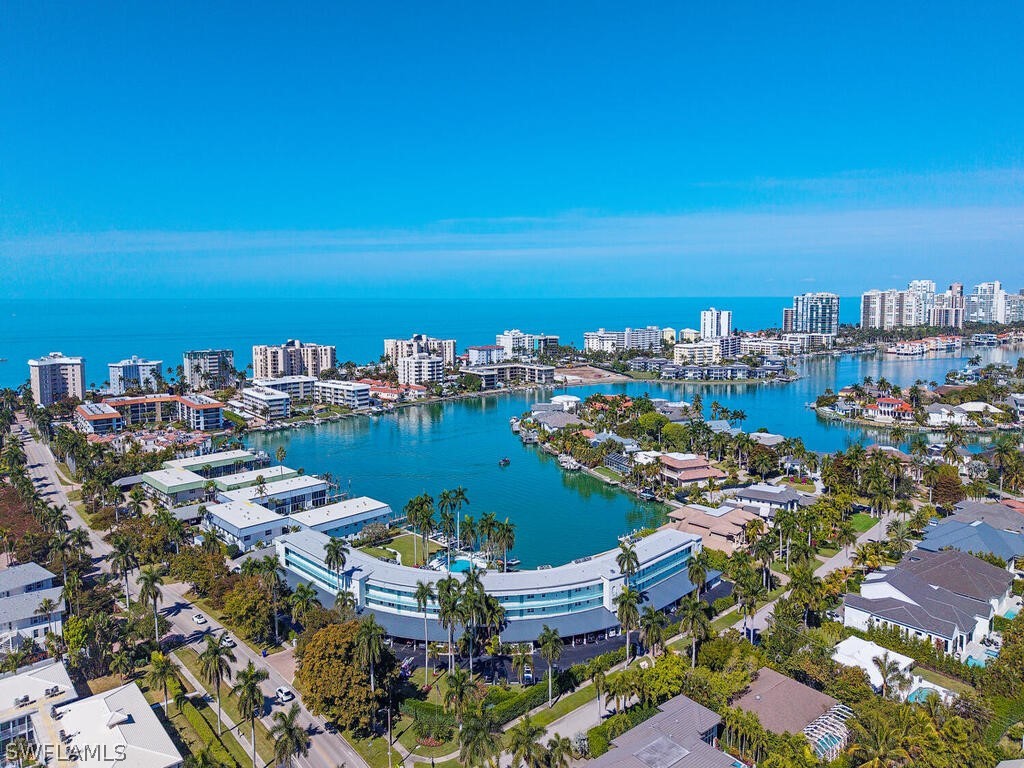 383 Harbour Drive #308 Naples FL 34103 226007237 image3