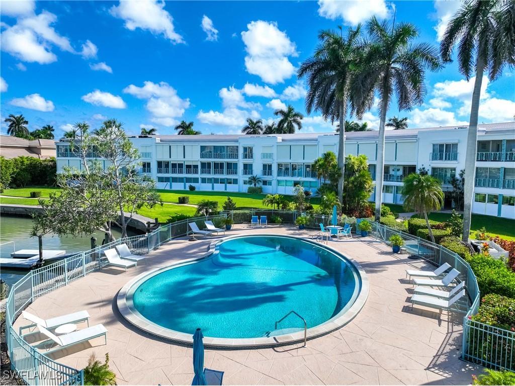 383 Harbour Drive #309 Naples FL 34103 225076192 image13