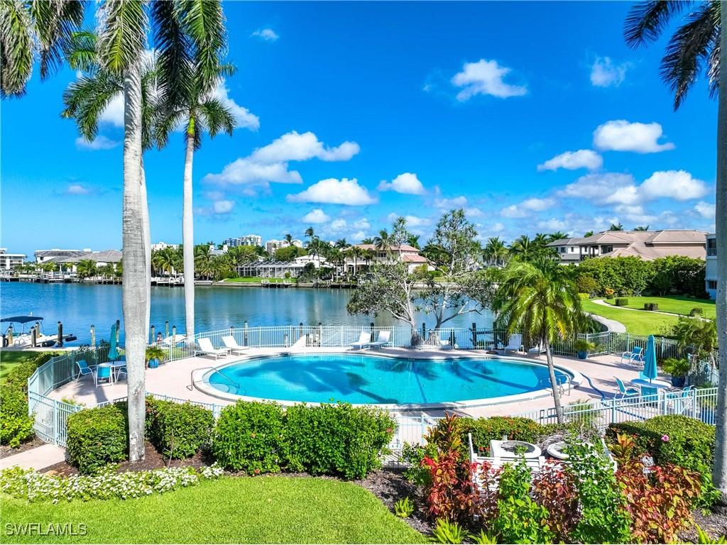 383 Harbour Drive #309 Naples FL 34103 225076192 image15