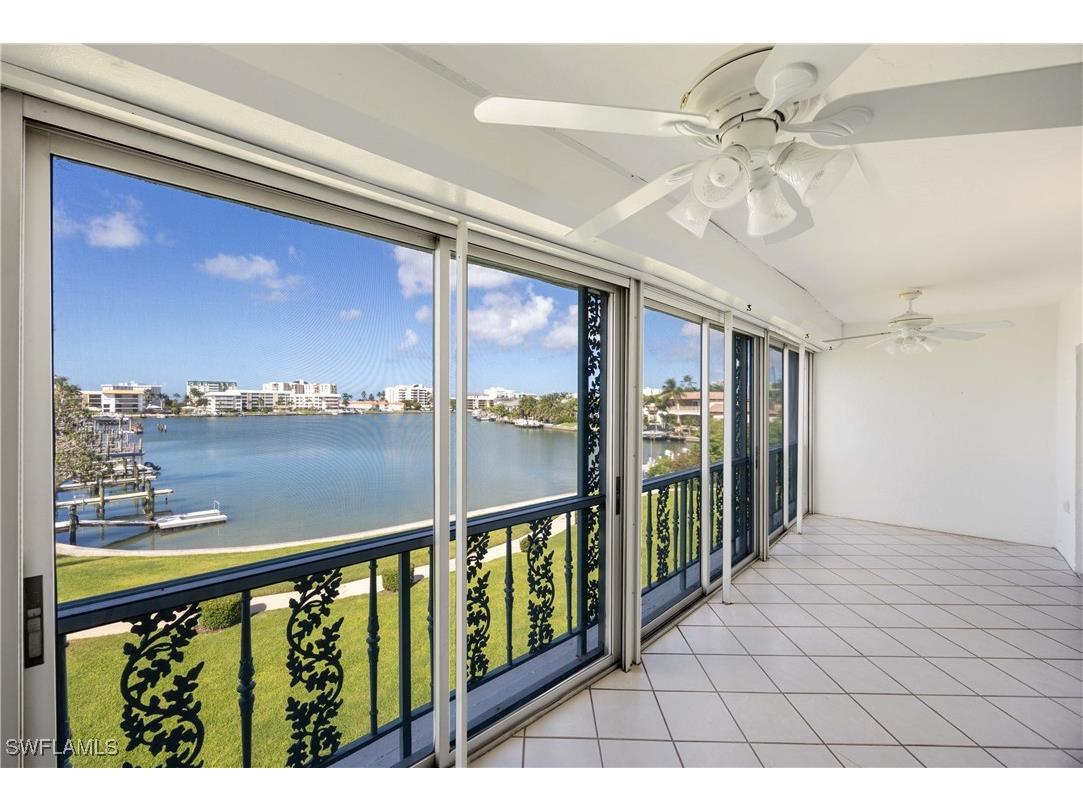 383 Harbour Drive #309 Naples FL 34103 225076192 image33