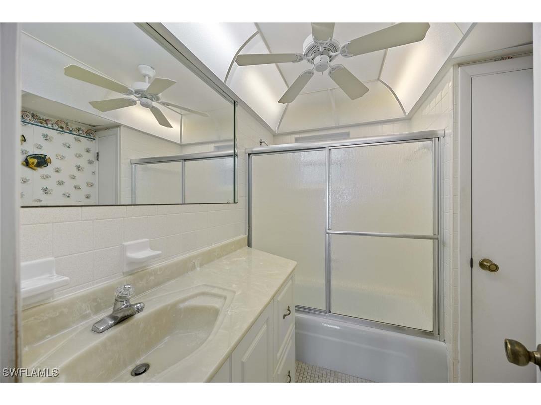 383 Harbour Drive #309 Naples FL 34103 225076192 image39