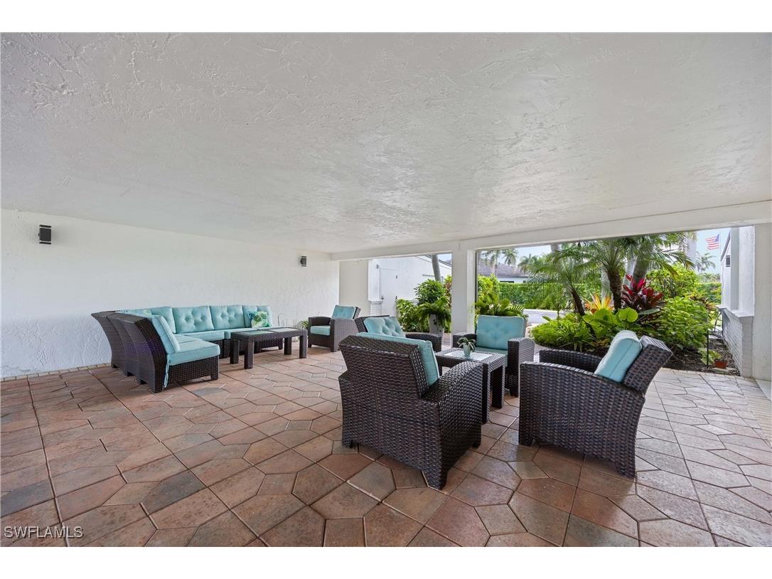 383 Harbour Drive #309 Naples FL 34103 225076192 image46