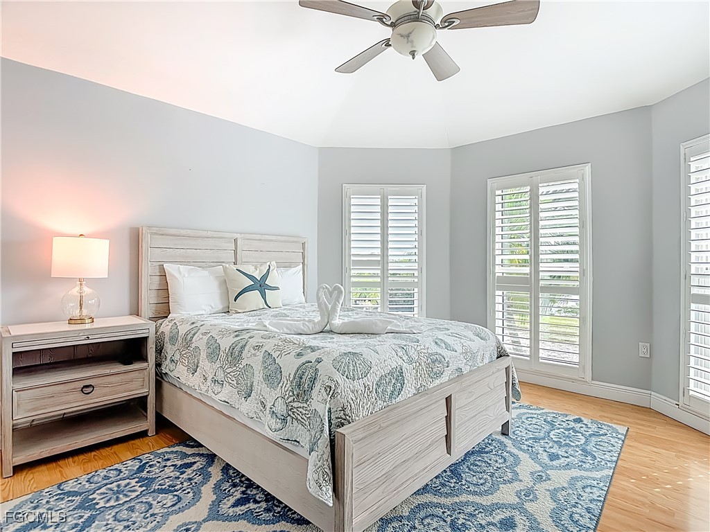 383 Seminole Way Fort Myers Beach FL 33931 2025020376 image19