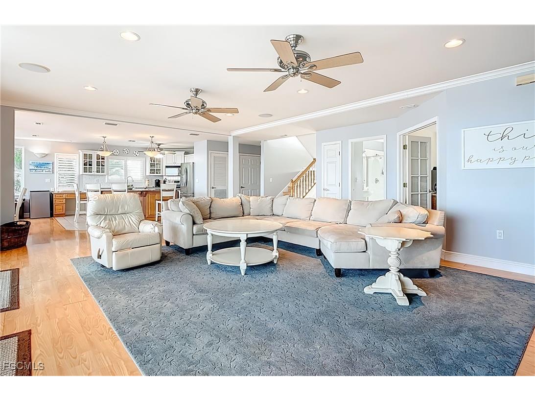 383 Seminole Way Fort Myers Beach FL 33931 2025020376 image22