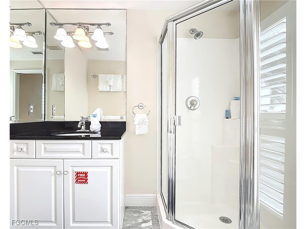 383 Seminole Way Fort Myers Beach FL 33931 2025020376 image36