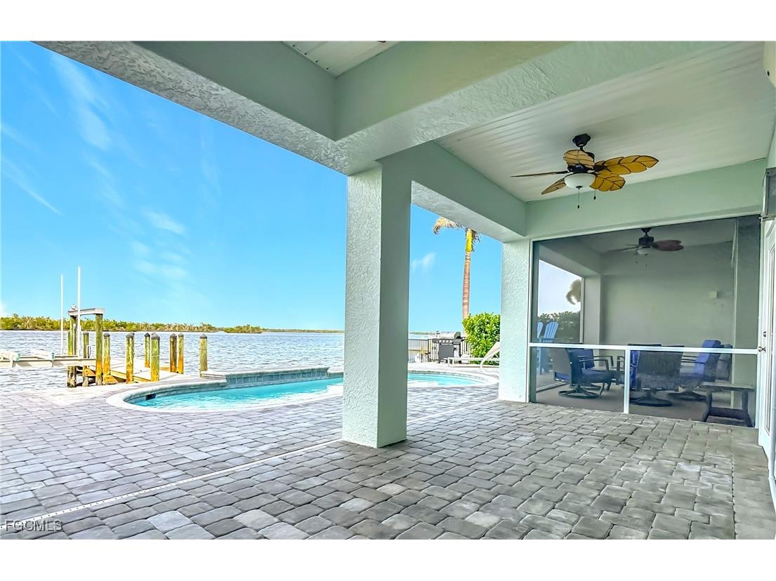 383 Seminole Way Fort Myers Beach FL 33931 2025020376 image45