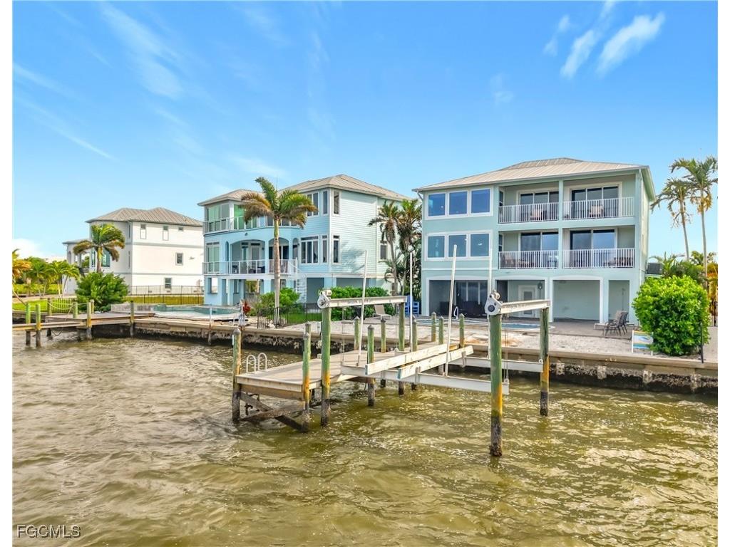 383 Seminole Way Fort Myers Beach FL 33931 2025020376 image47