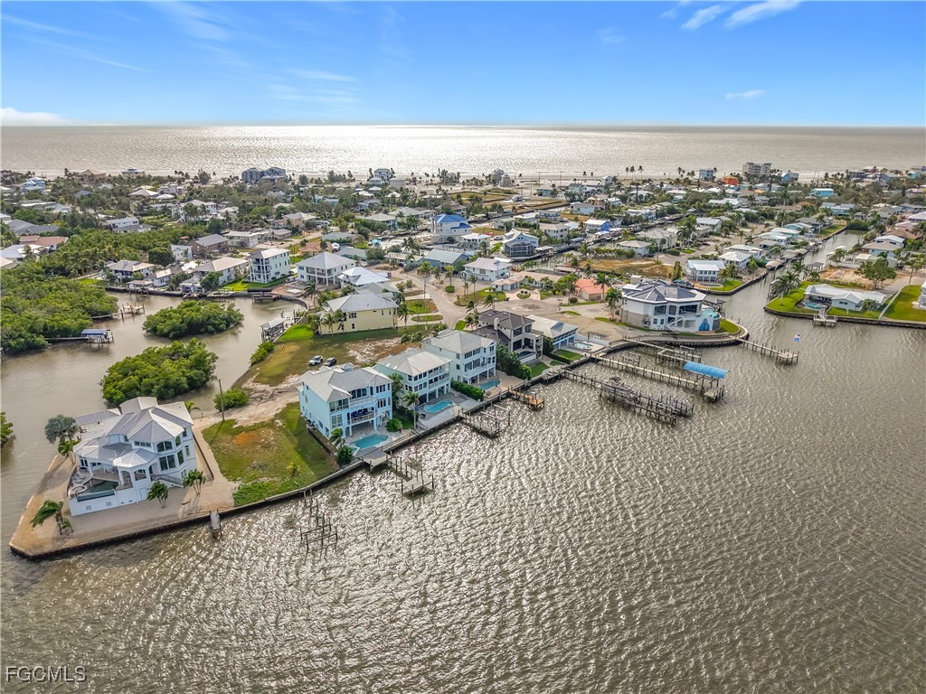 383 Seminole Way Fort Myers Beach FL 33931 2025020376 image50