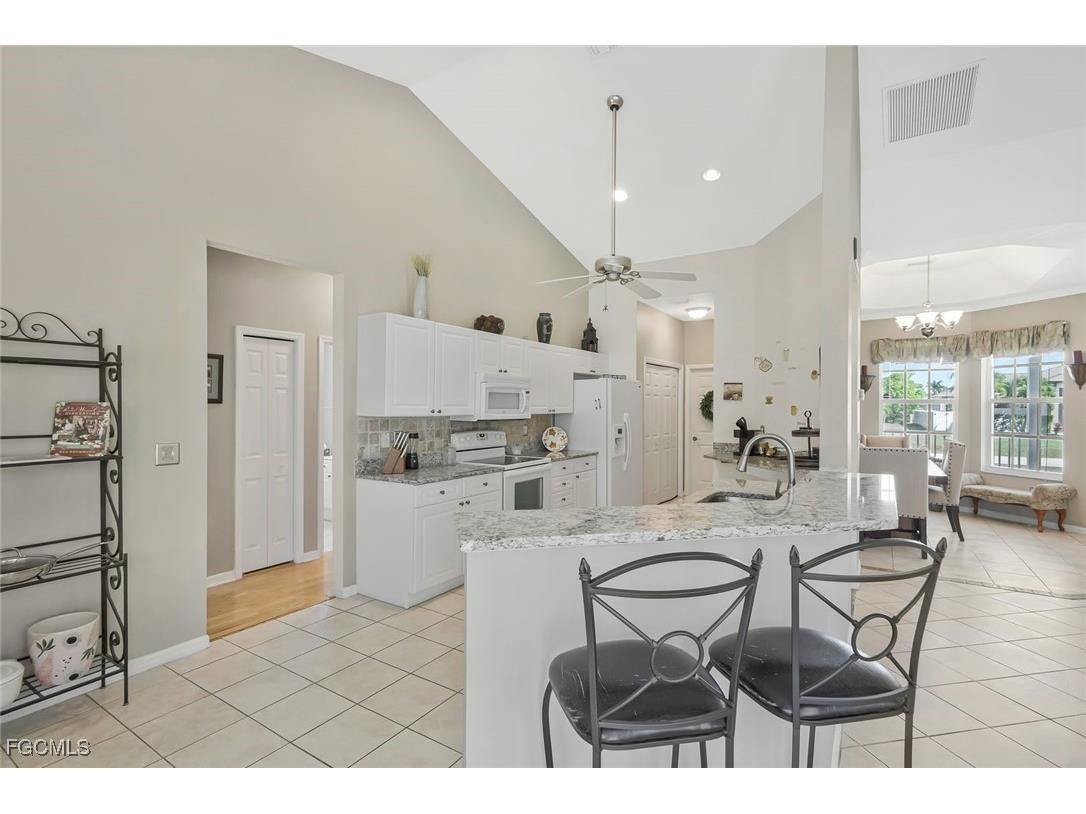 3830 SW 15th Place Cape Coral FL 33914 2026006471 image8