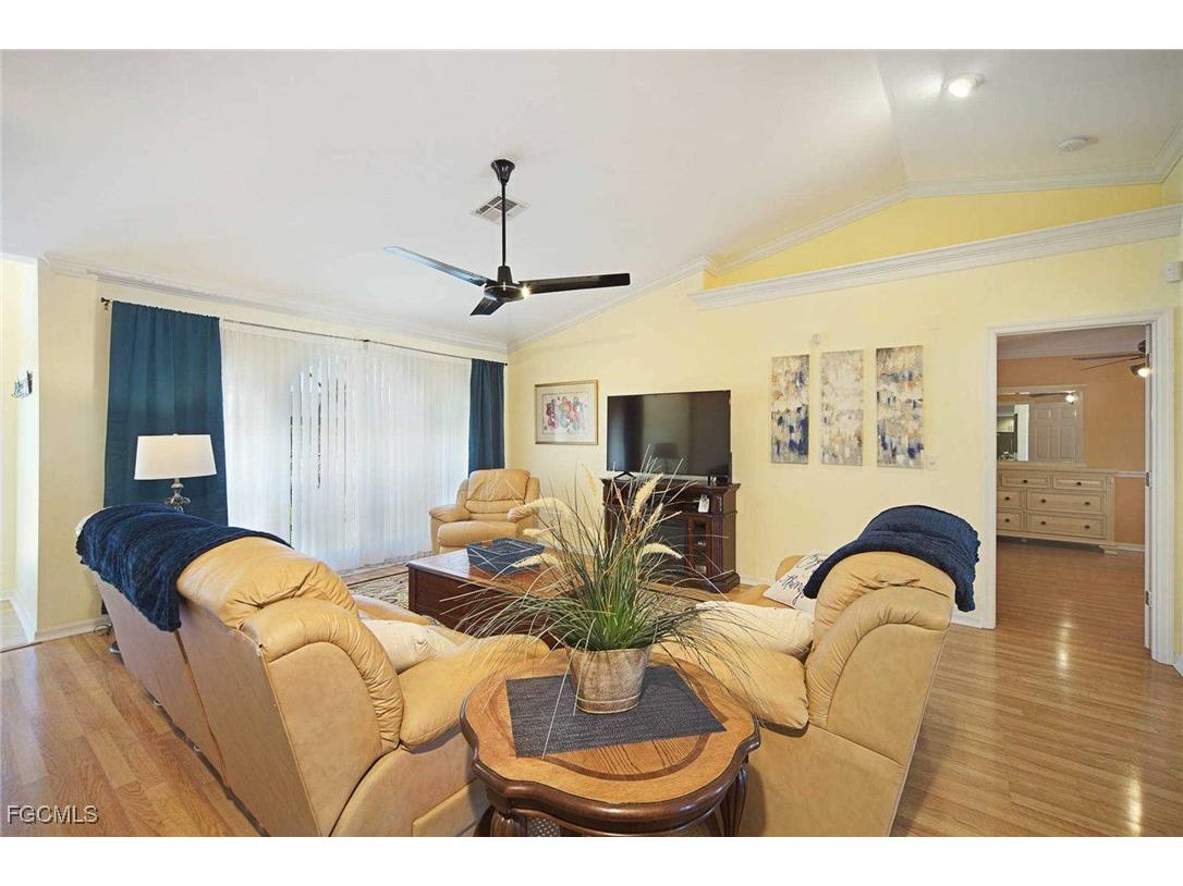 3832 SW 20th Avenue Cape Coral FL 33914 2025010229 image16