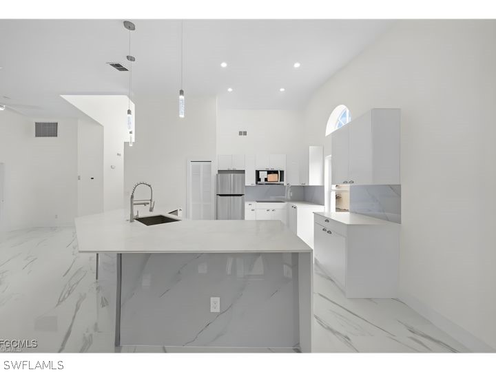 3832 Sabal Springs Boulevard North Fort Myers FL 33917 226006592 image7