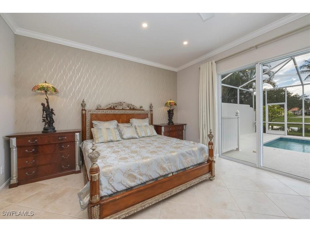 3833 Huelva Court Naples FL 34109 225077228 image11