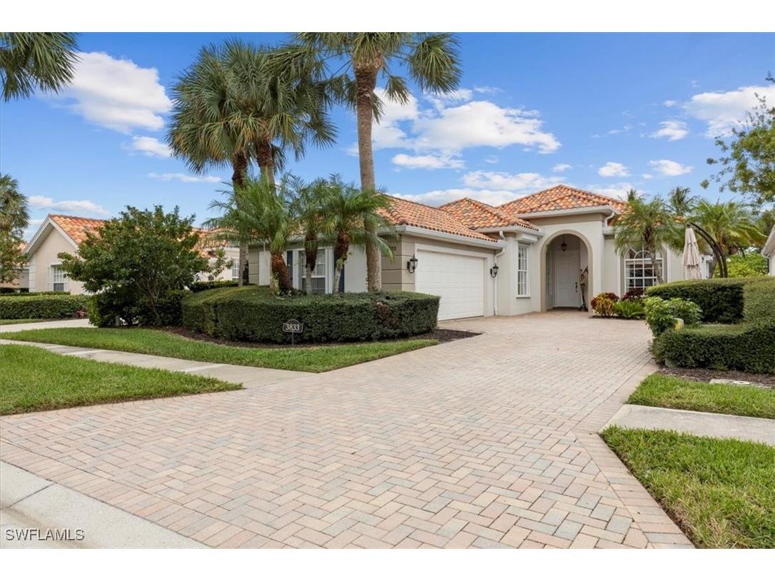 3833 Huelva Court Naples FL 34109 225077228 image26