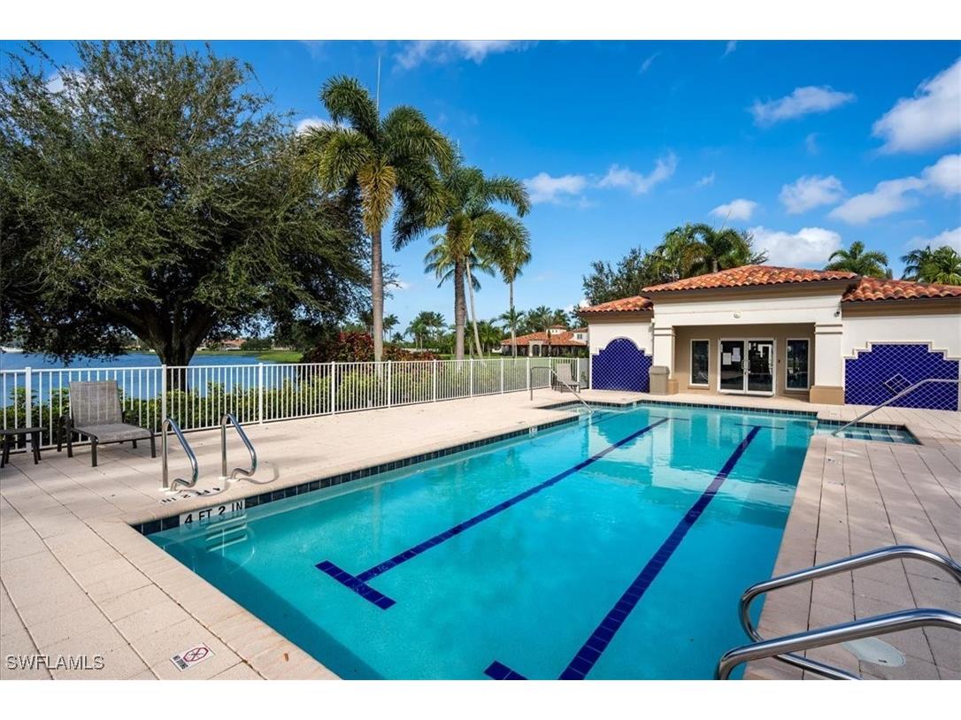 3833 Huelva Court Naples FL 34109 225077228 image30
