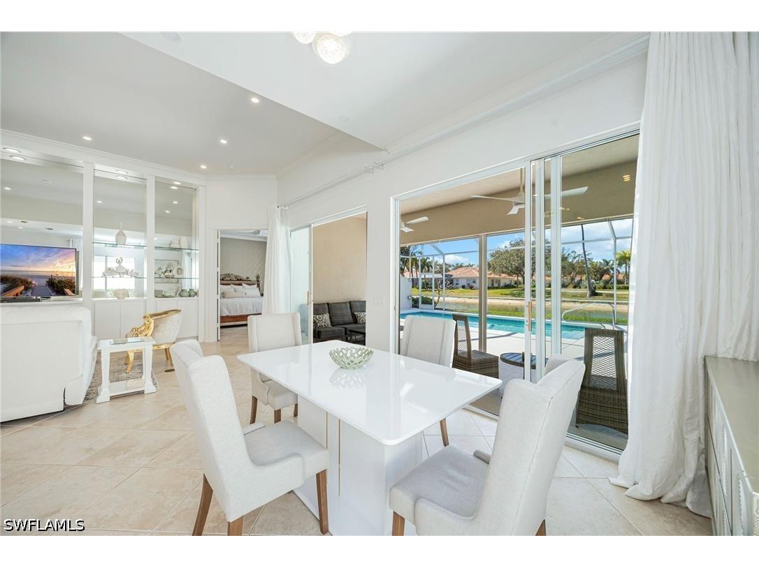 3833 Huelva Court Naples FL 34109 226025634 image10