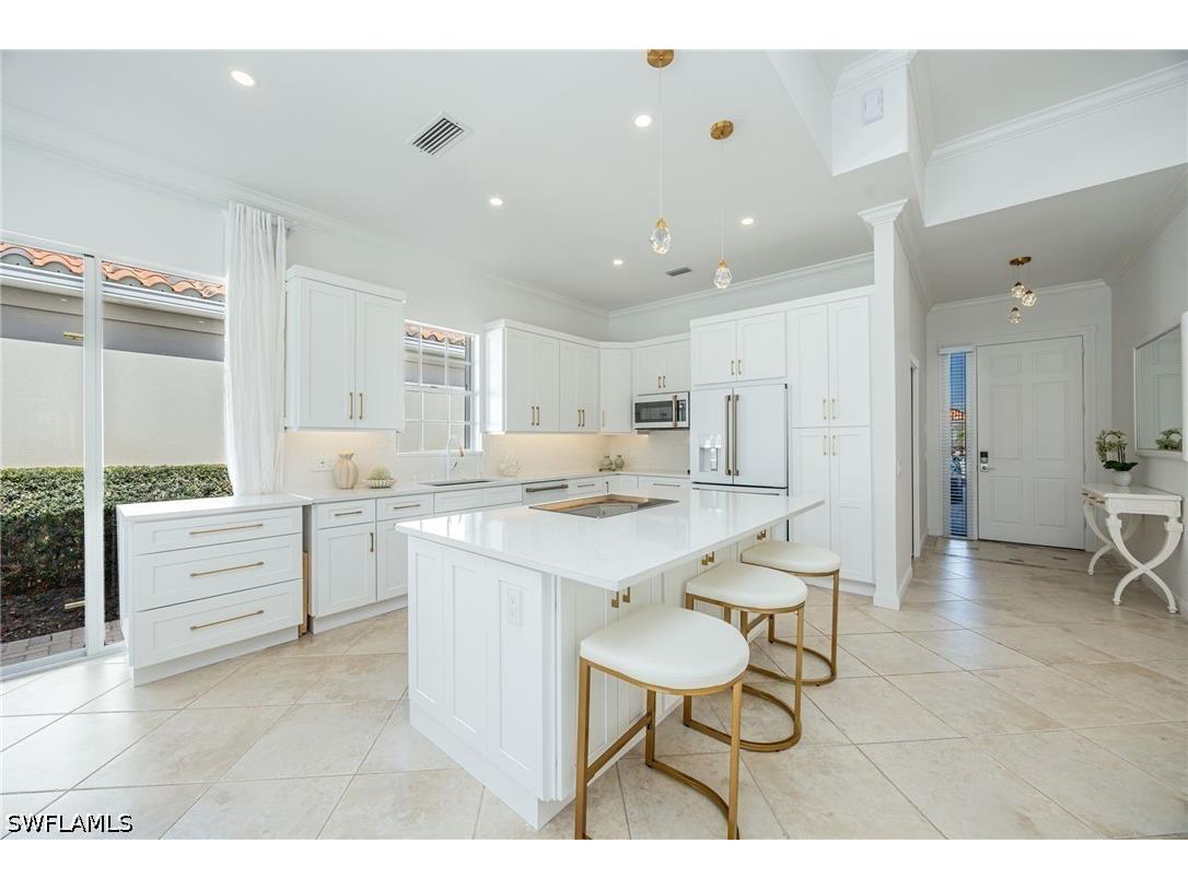 3833 Huelva Court Naples FL 34109 226025634 image4