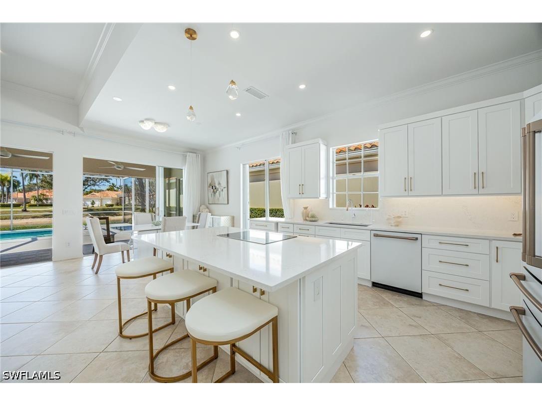 3833 Huelva Court Naples FL 34109 226025634 image5