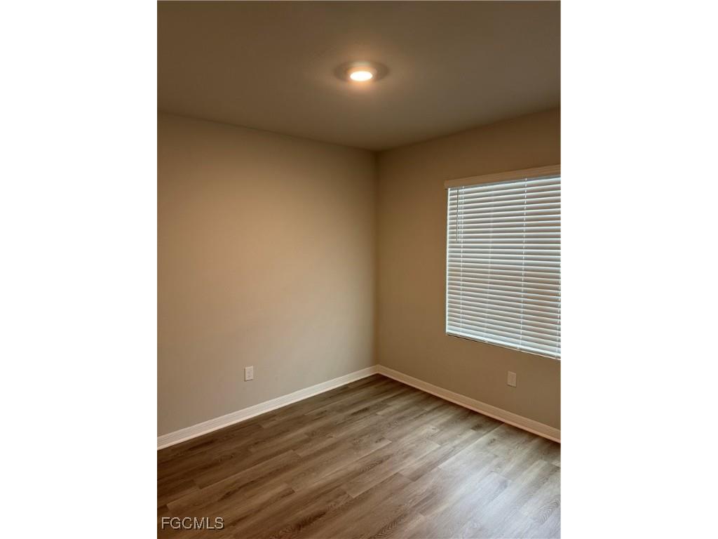 3833 NE 17th Avenue Cape Coral FL 33909 2025013521 image5