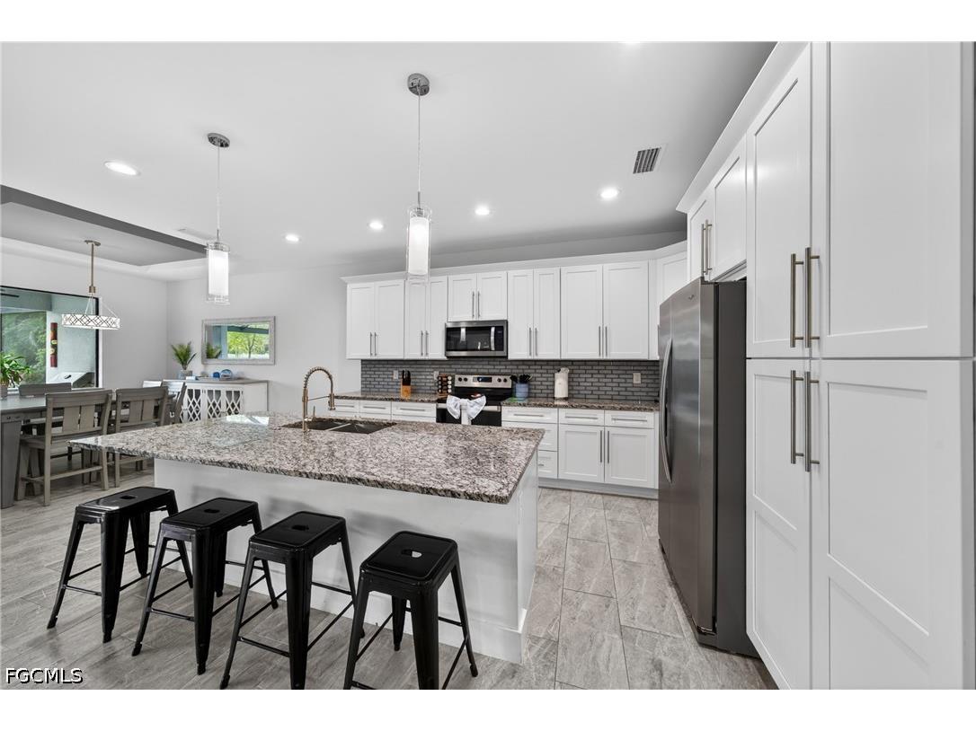 3833 SW 14th Place Cape Coral FL 33914 2026019303 image10
