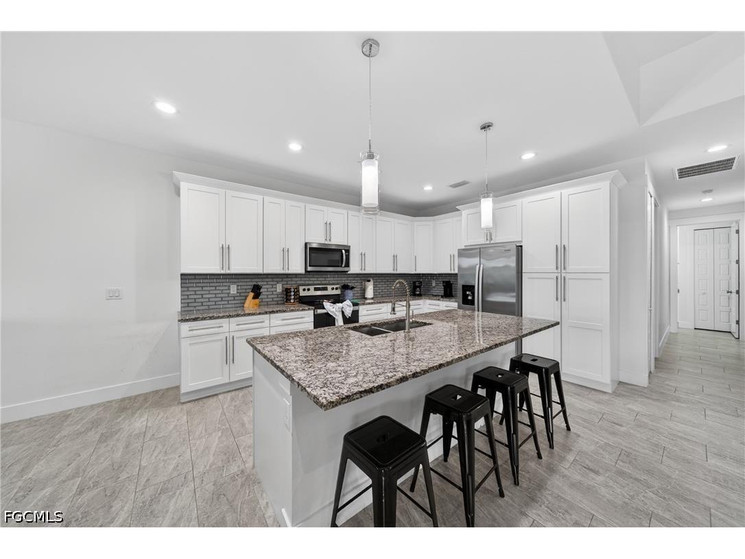 3833 SW 14th Place Cape Coral FL 33914 2026019303 image11
