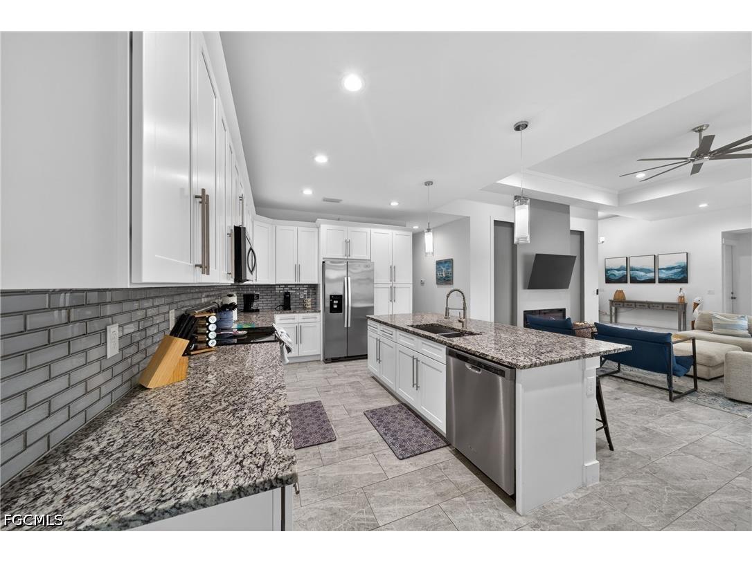 3833 SW 14th Place Cape Coral FL 33914 2026019303 image15