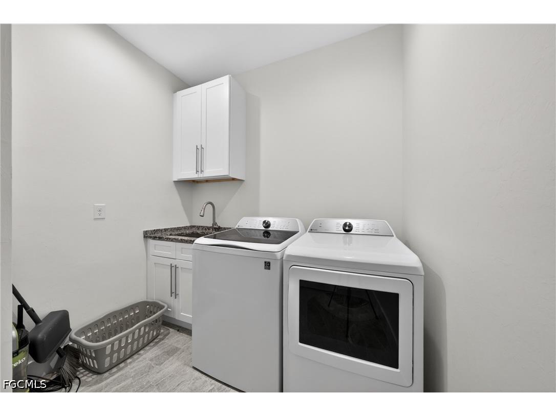 3833 SW 14th Place Cape Coral FL 33914 2026019303 image27