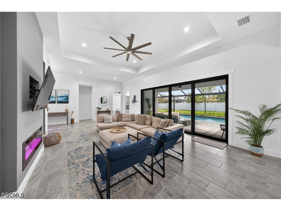 3833 SW 14th Place Cape Coral FL 33914 2026019303 image6