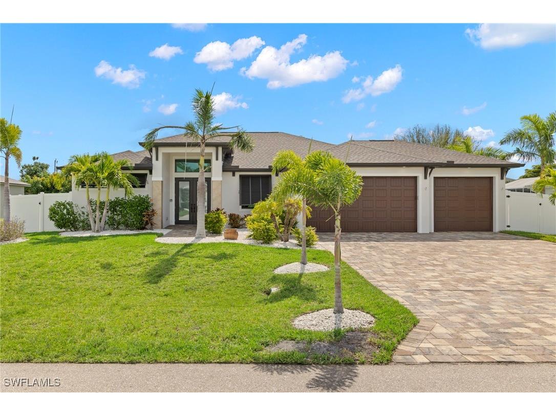 3833 SW 15th Place Cape Coral FL 33914 225045280 image1