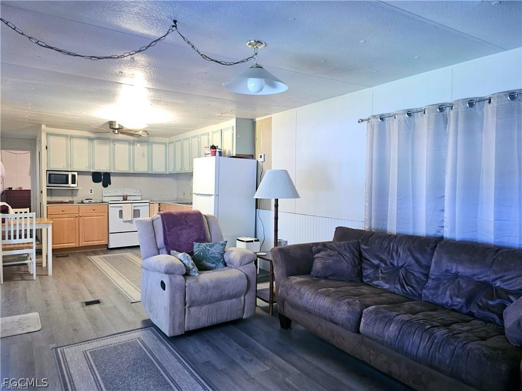 3834 Unique Circle Fort Myers FL 33908 2026007901 image13