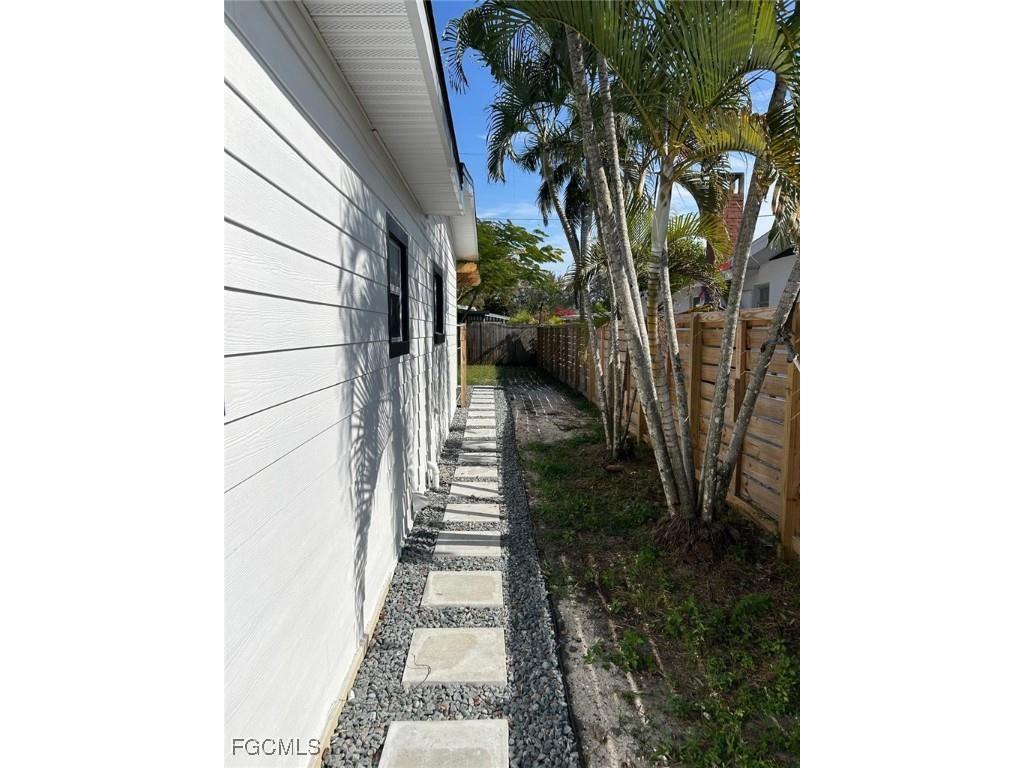 3835 Arlington Street Fort Myers FL 33901 2026001181 image35
