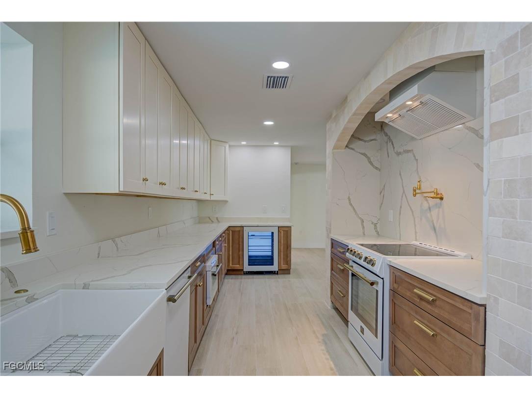 3835 Harold Avenue Fort Myers FL 33901 2025002667 image10